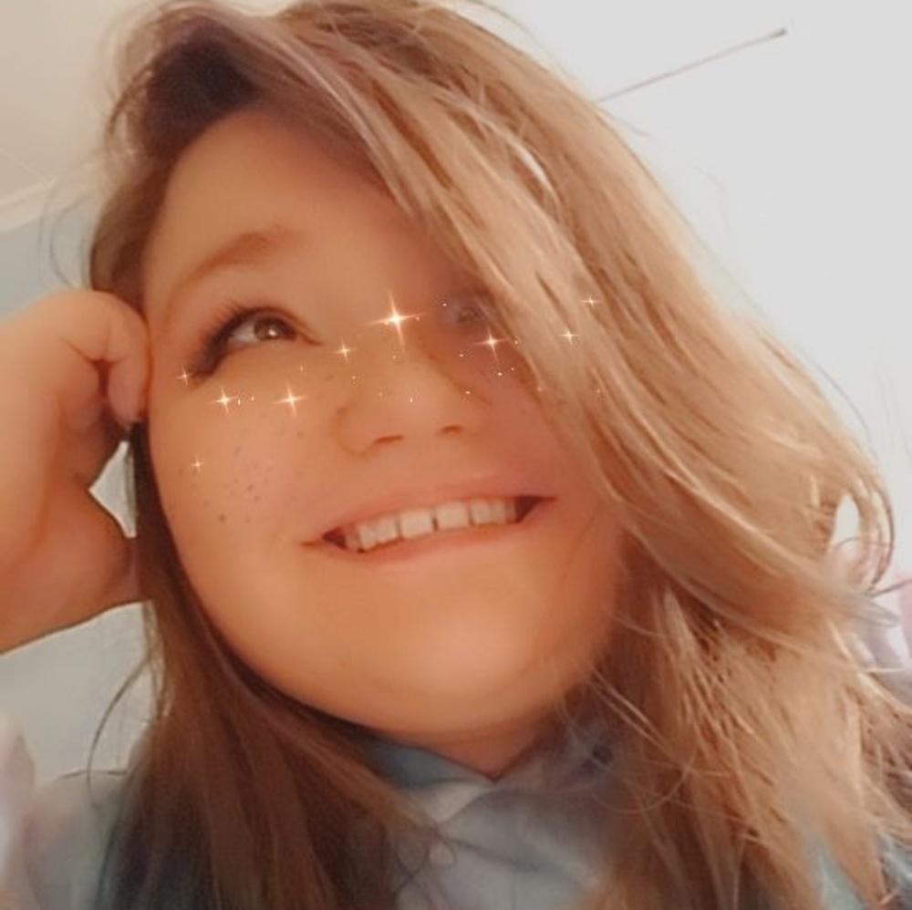 Meet your Posher, Aurora